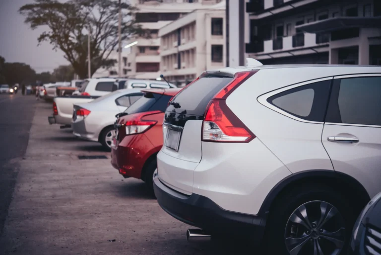 Things you should know before buying a car in Oman